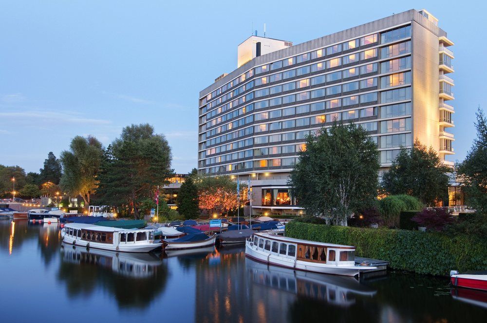 Hilton Amsterdam image 1